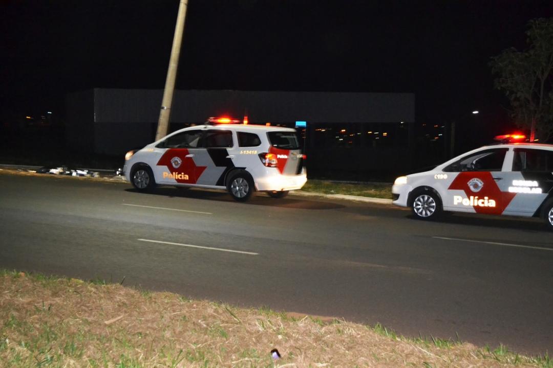 Foto 8 de 11 — Dois jovens morrem após moto bater violentamente em poste